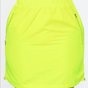 neon yellow skirt